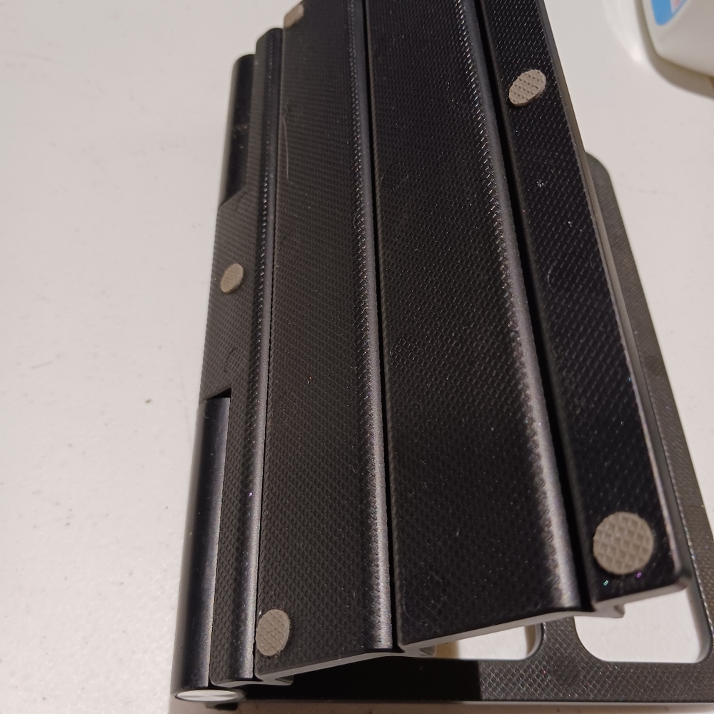 Tablet Stand - Picture 4 of 6